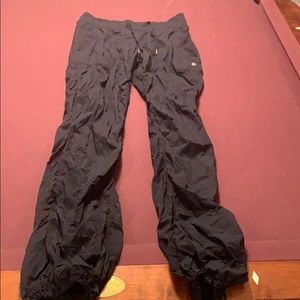Lululemon black ruffle joggers